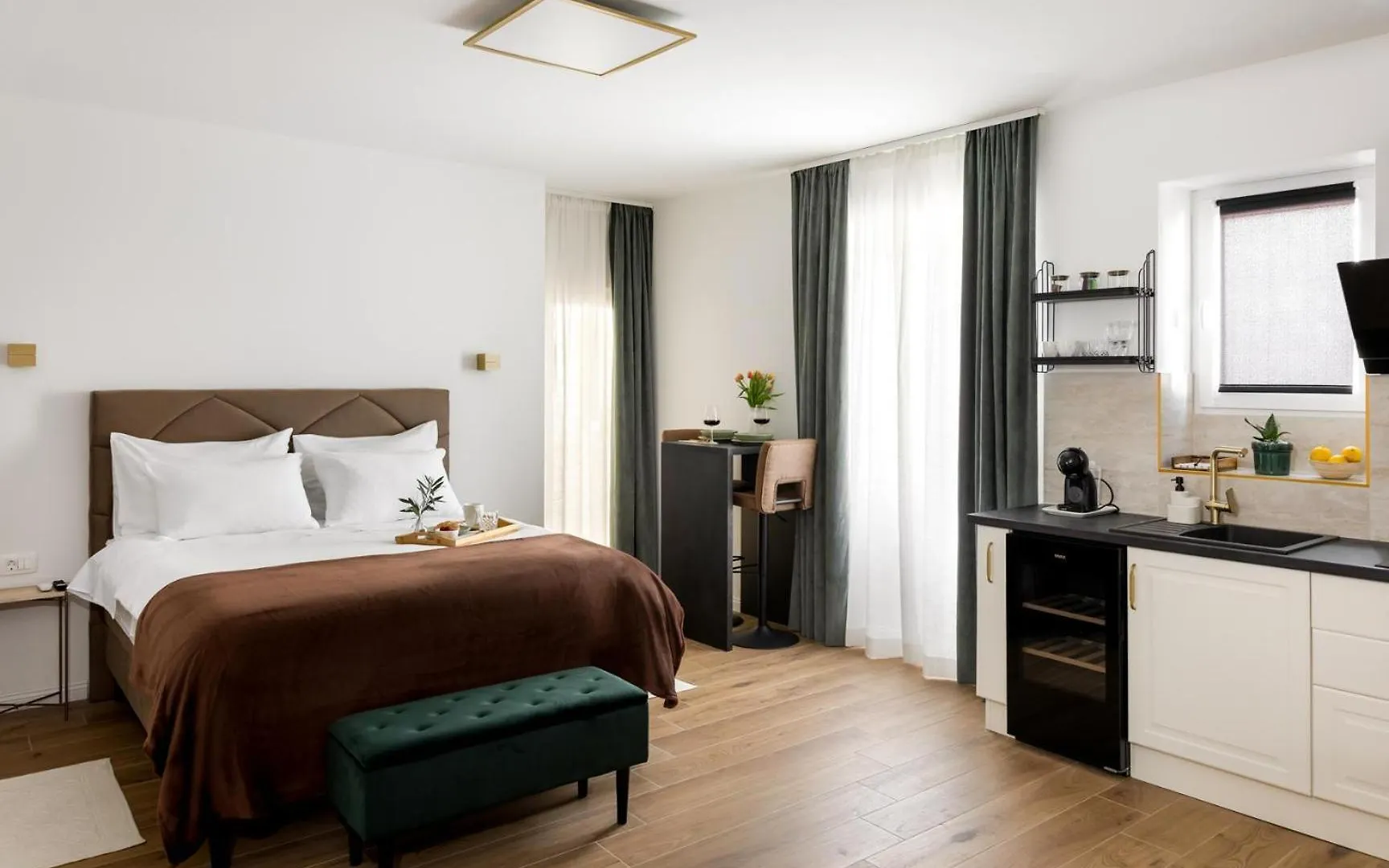Olea Premium Rooms Zadar 0*,