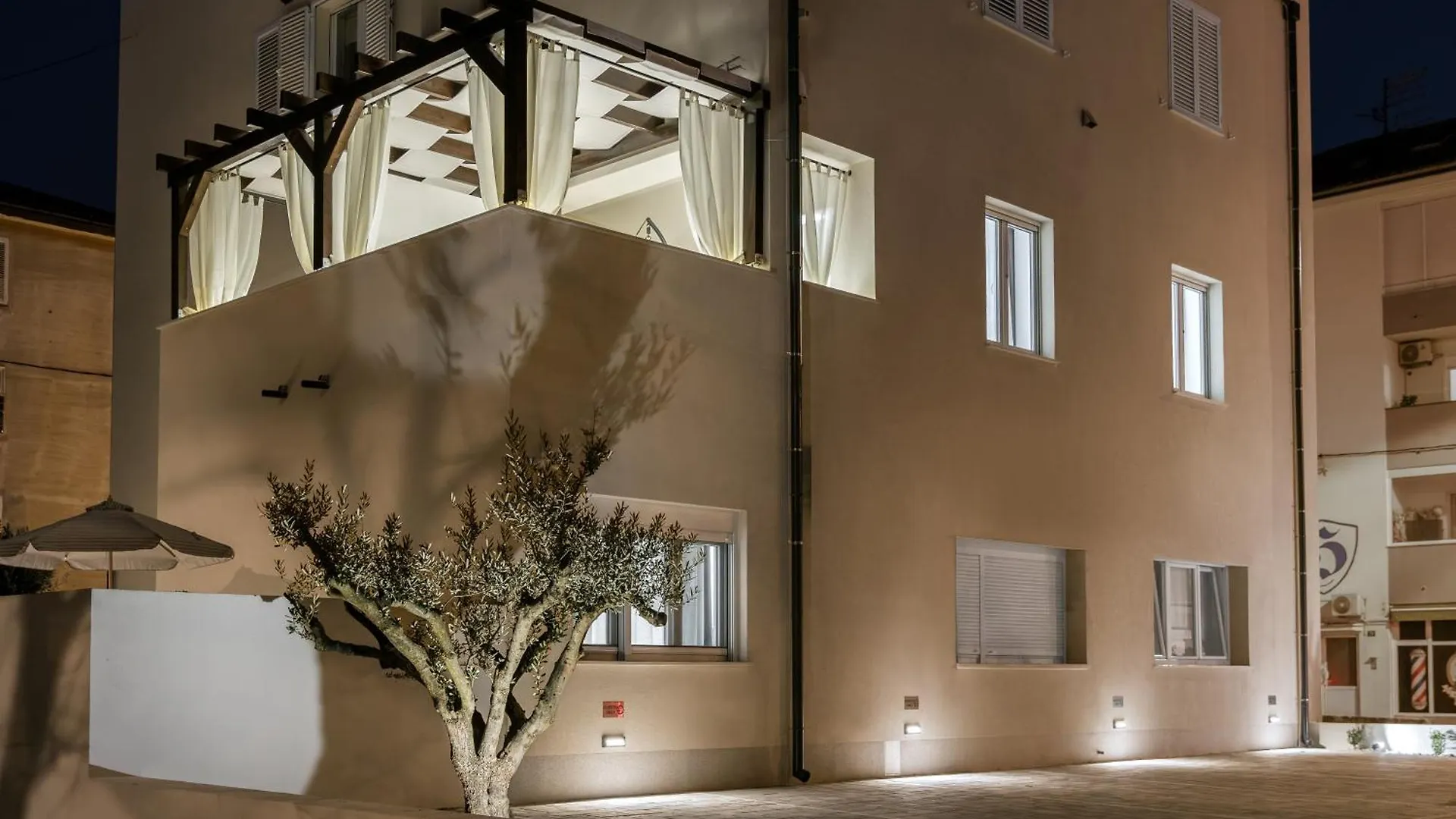 Olea Premium Rooms Zadar Apartamento